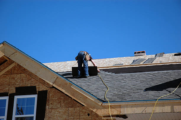 Best Flat Roof Repair Services  in Lynnwood, WA